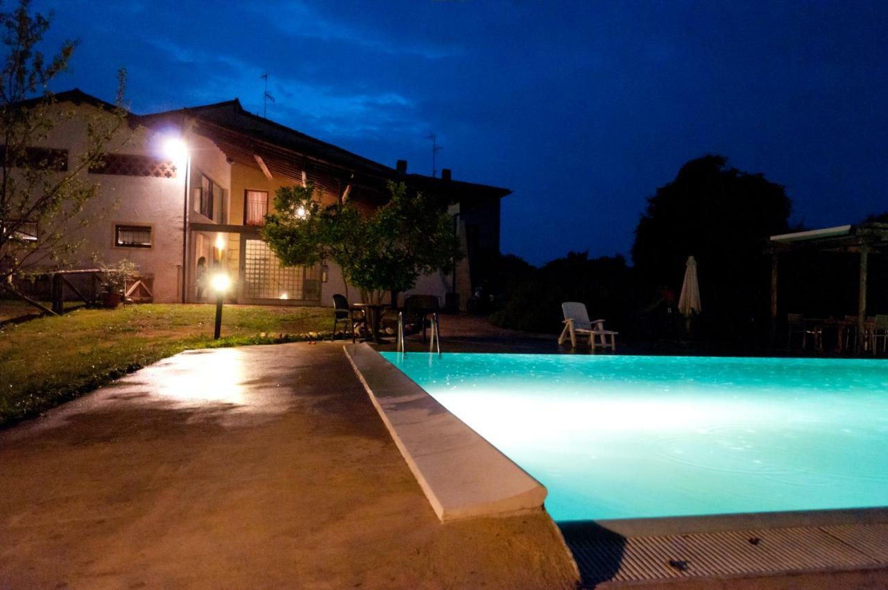 Casale Del Sole Garda Bed & Breakfast Monzambano Luaran gambar