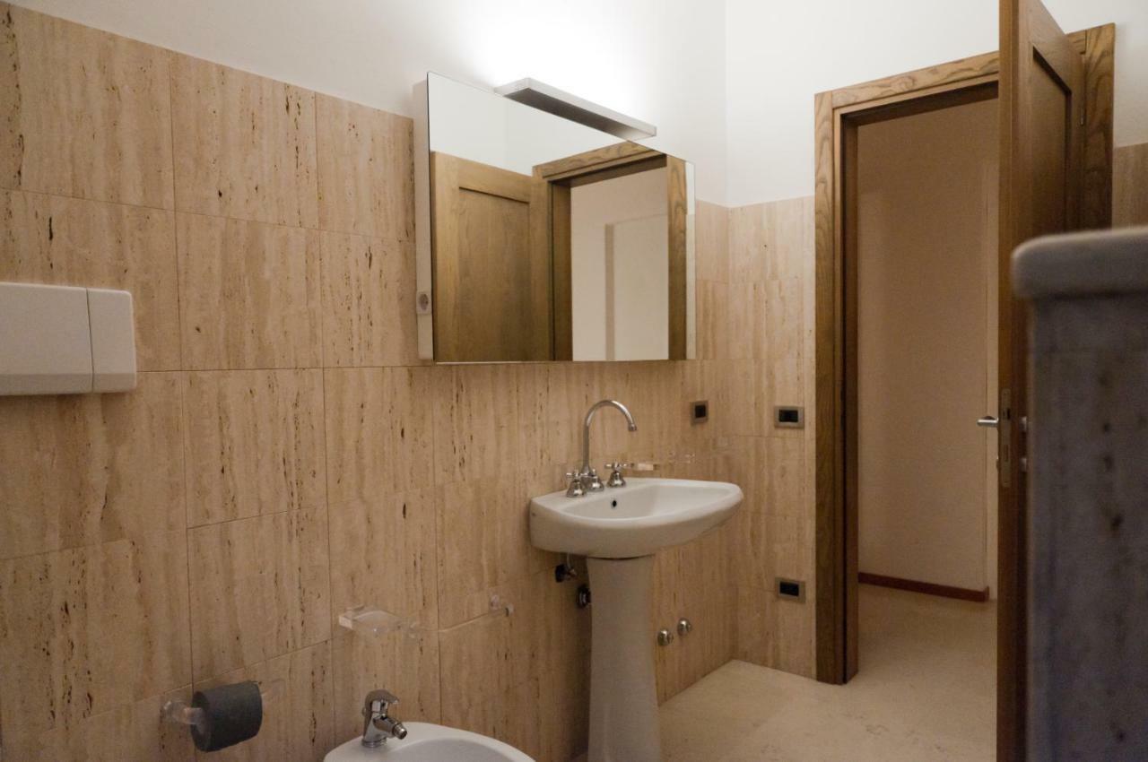 Casale Del Sole Garda Bed & Breakfast Monzambano Luaran gambar