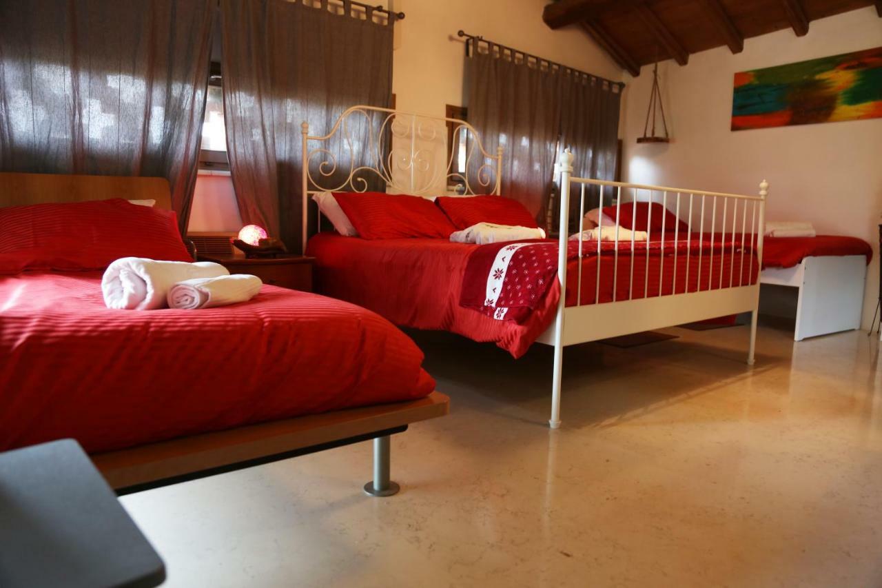 Casale Del Sole Garda Bed & Breakfast Monzambano Luaran gambar